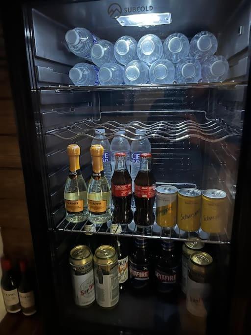 בורנמות' Newly Renovated Stunning Warehouse Apartment מראה חיצוני תמונה